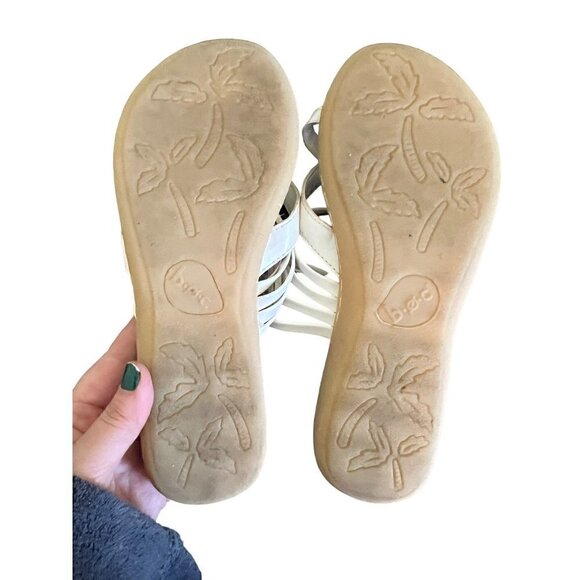 B O C Born Sandals Sz 7M Alisha Shoe White - Picture 5 of 6